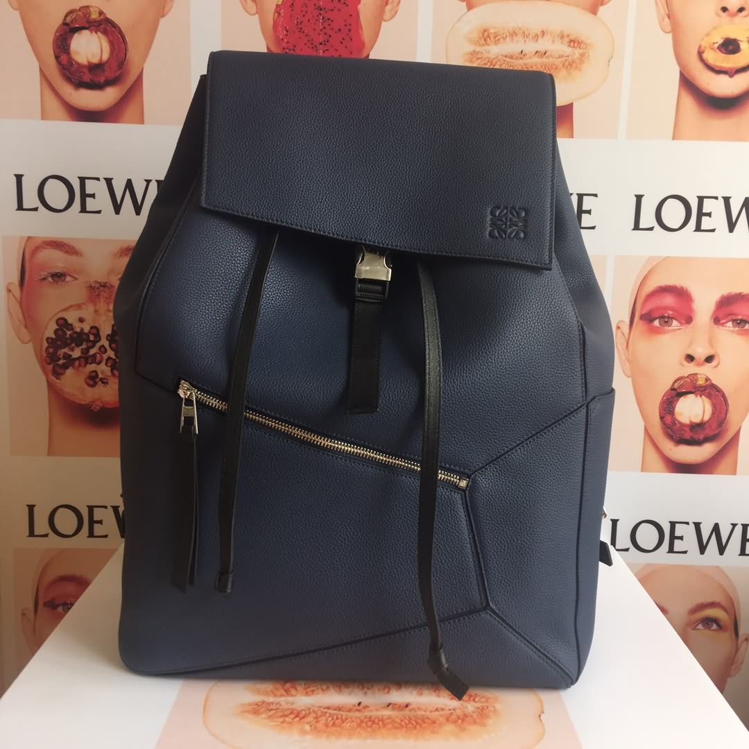新款 Loew* backpack