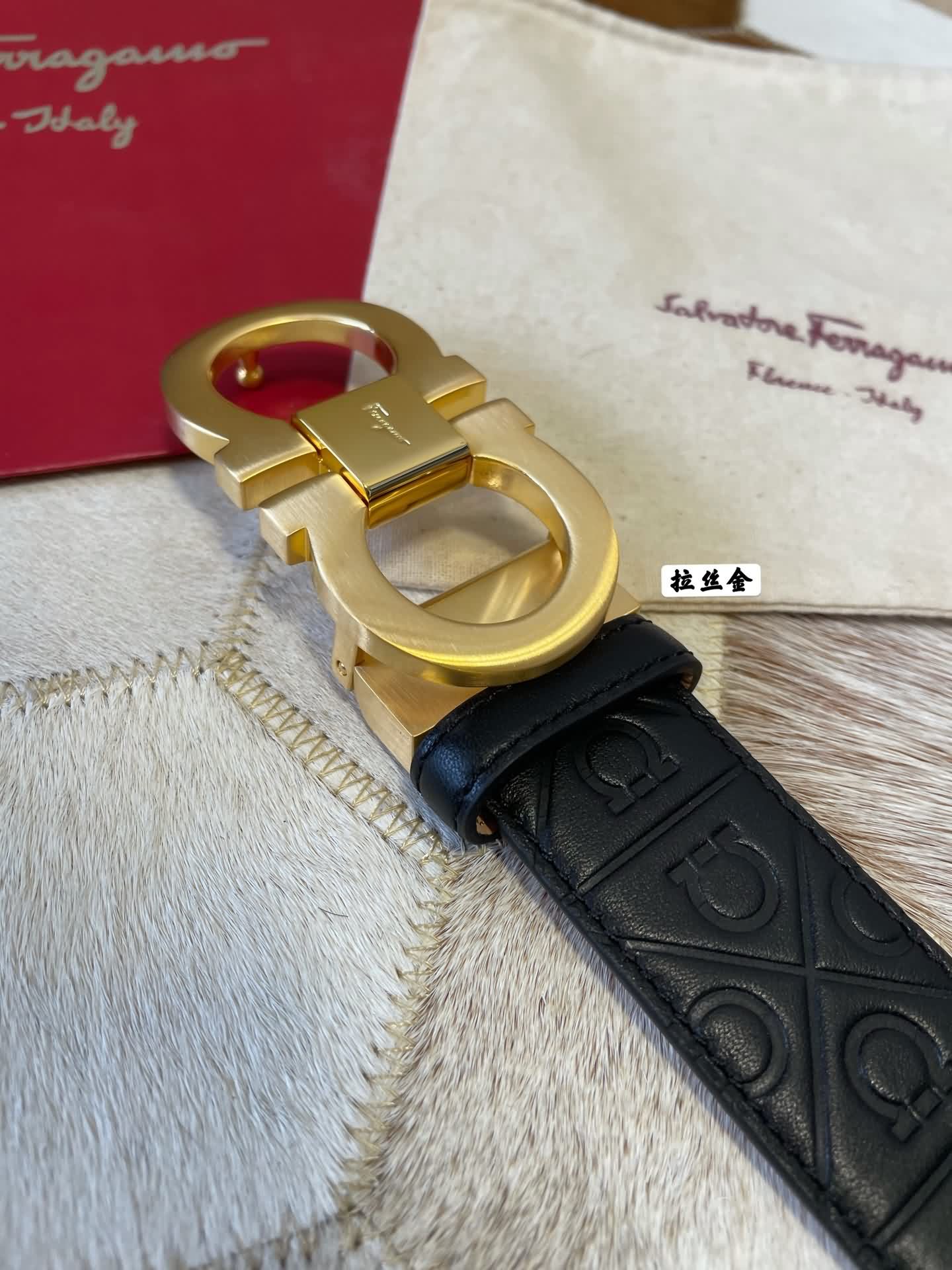 Salvatore  Ferragamo菲拉格慕男士3.5cm精緻雙圈馬蹄專櫃版型金屬扣