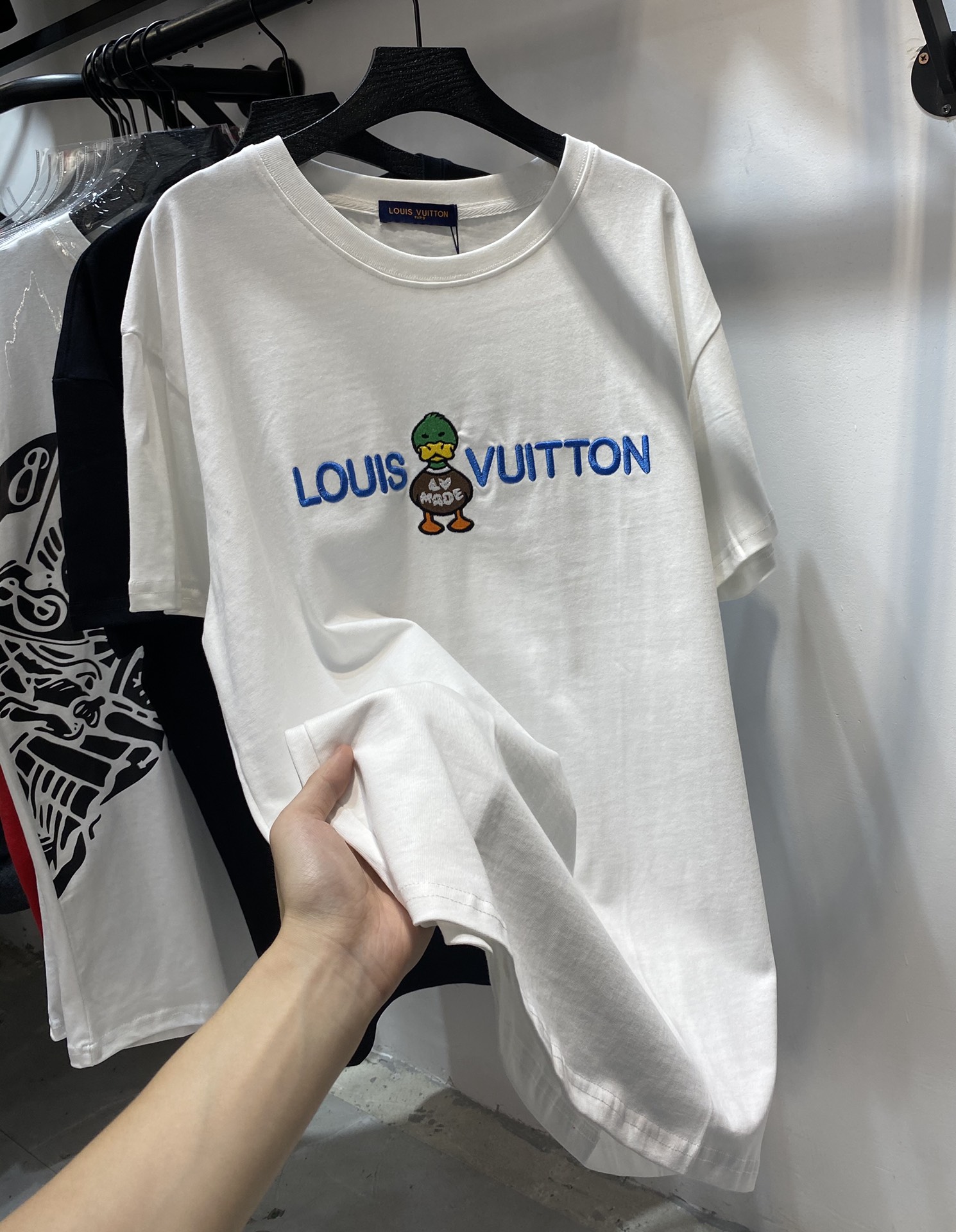 LV路易威登字母logo經典小鴨子刺繡情侶款短袖T恤