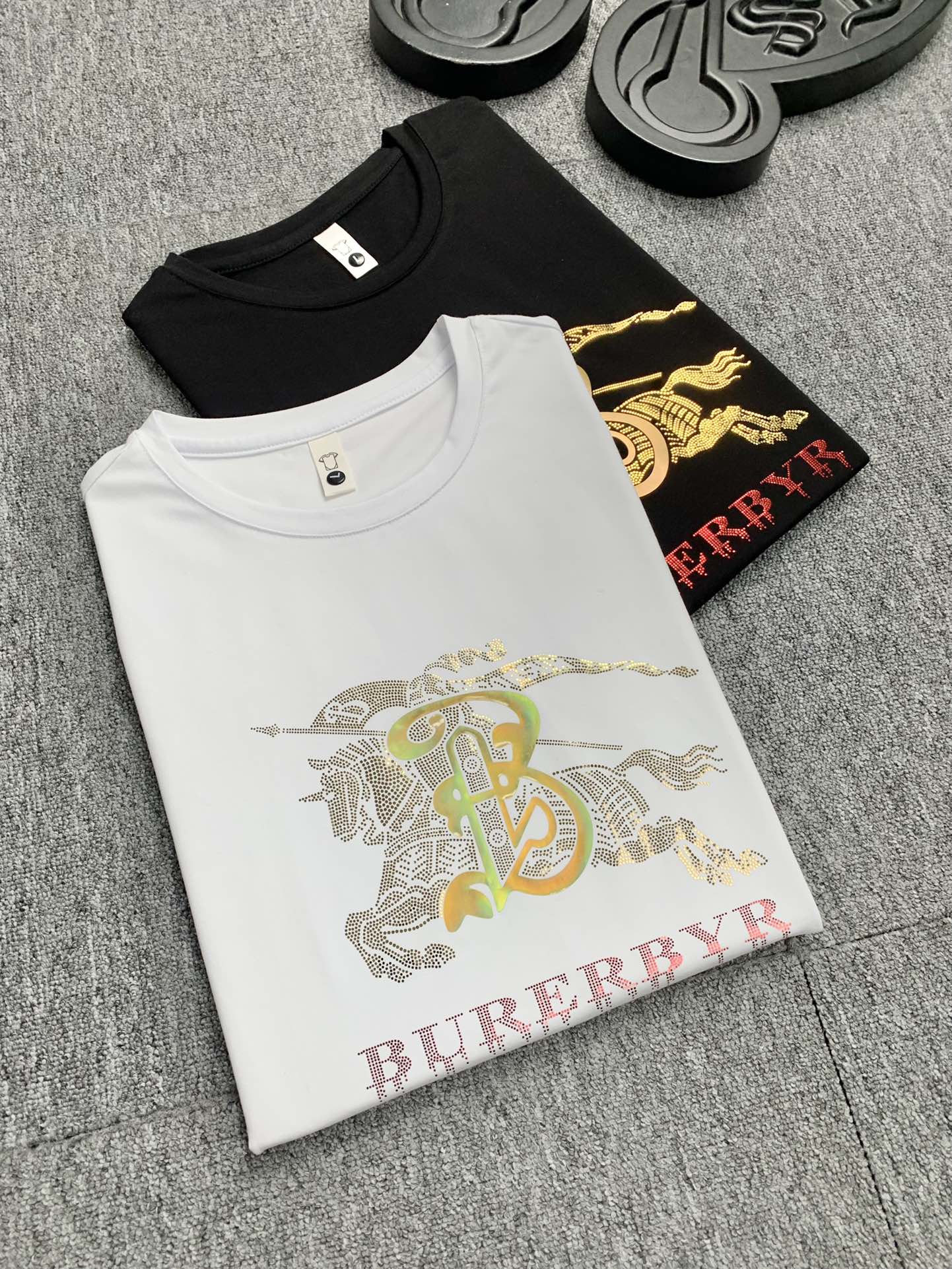 Burberry巴寶莉  2023春夏高品質圓領T恤