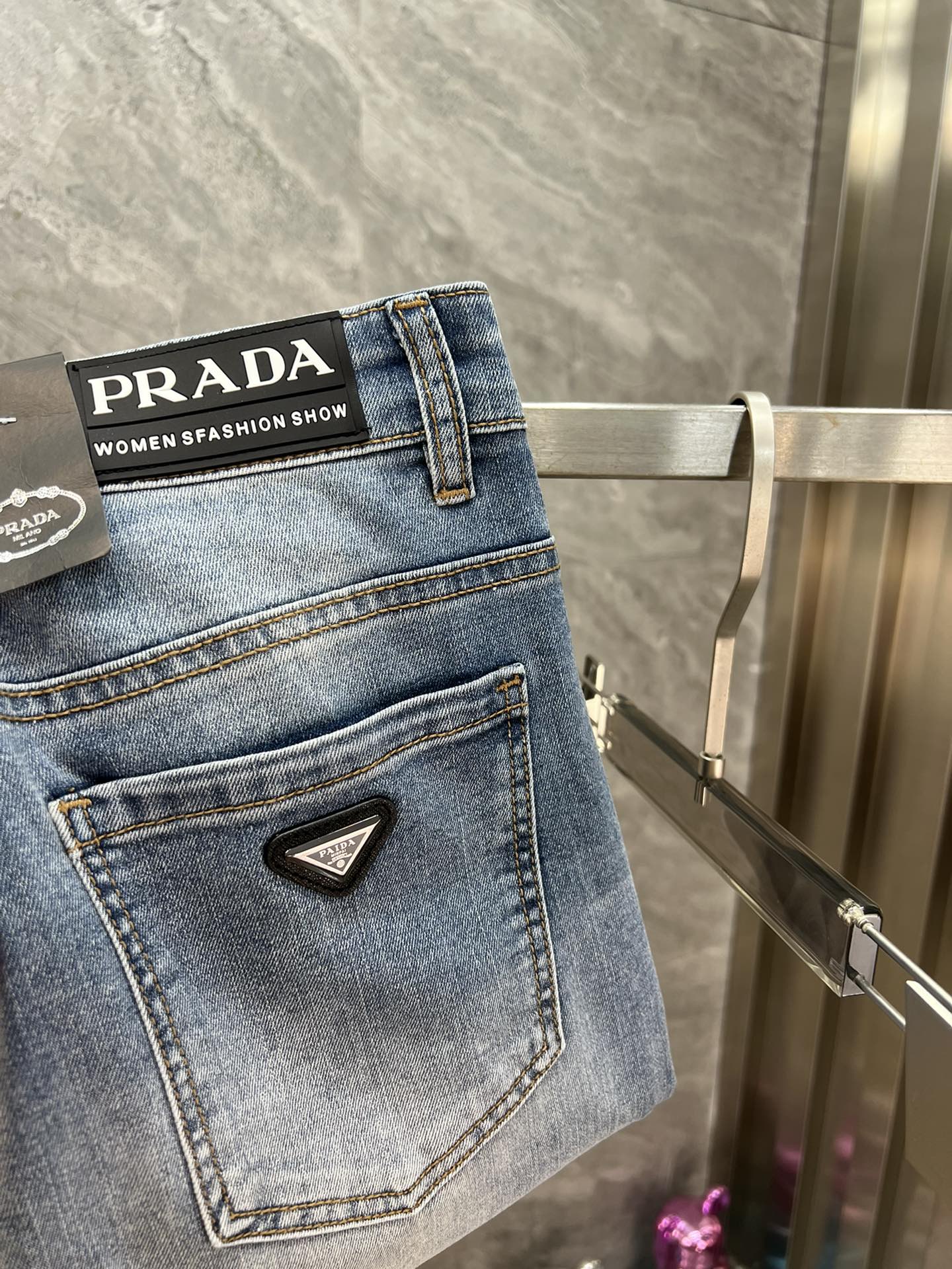 Prada/普拉達 春夏新品 三標齊全 牛仔褲