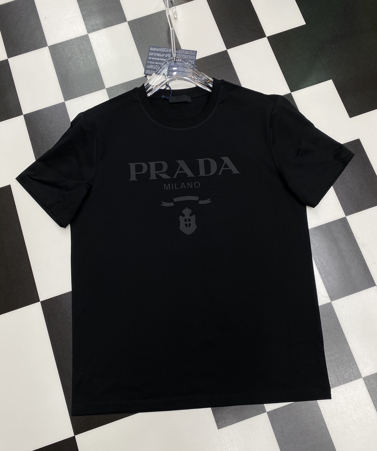 PRADA 2023春夏新品立體矽膠印花字母短袖T恤
