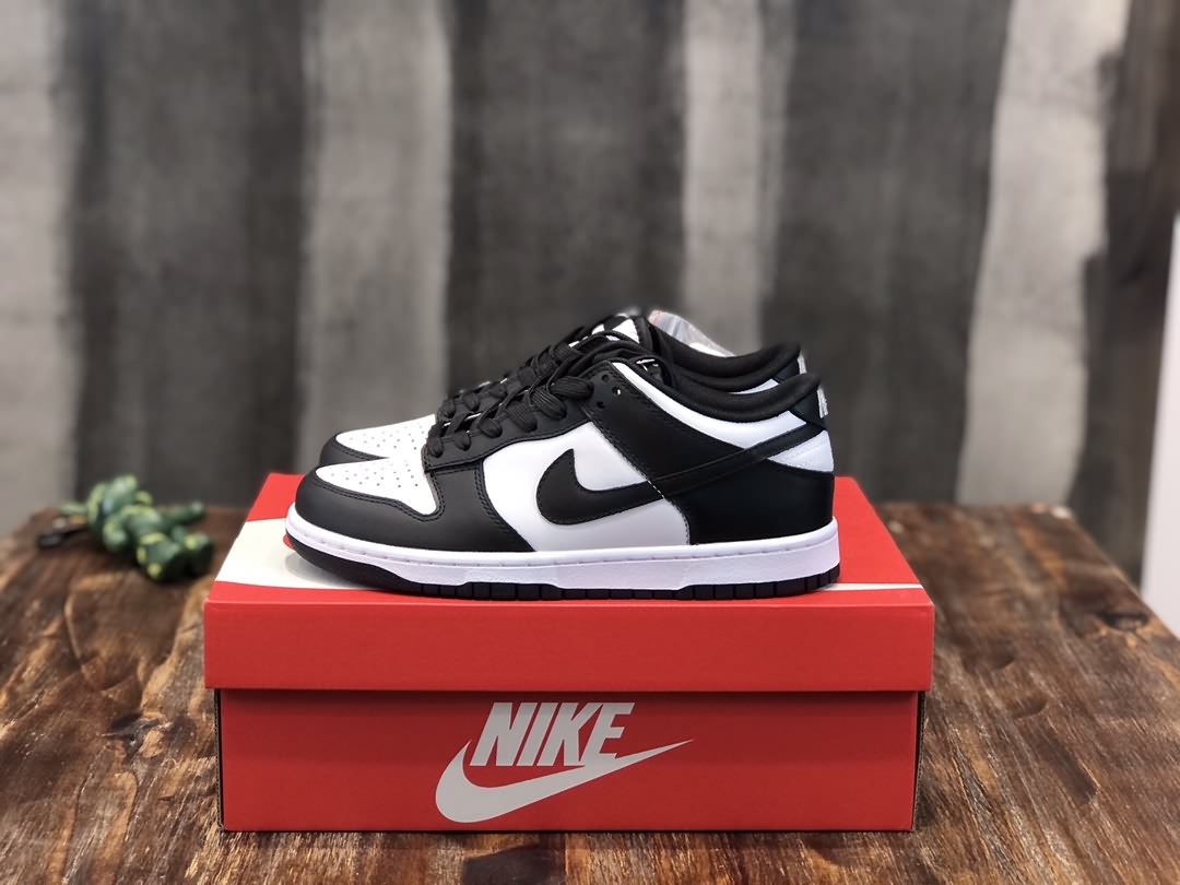 NK SB Dunk Low Retro“Black”