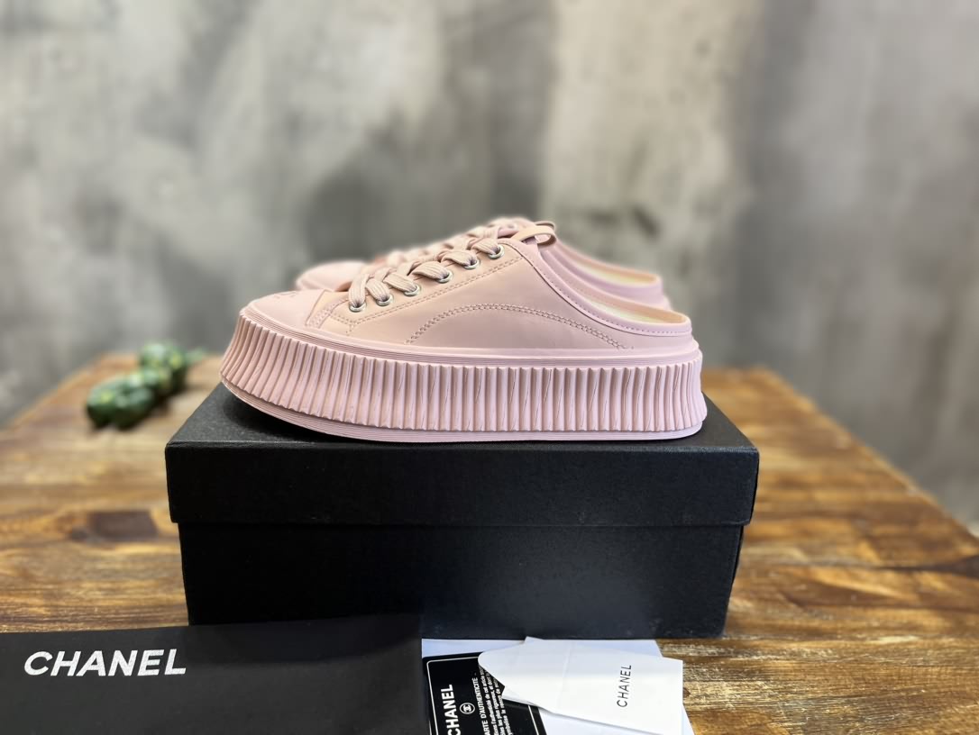 Chanel 頂級品質厚底松糕帆布鞋