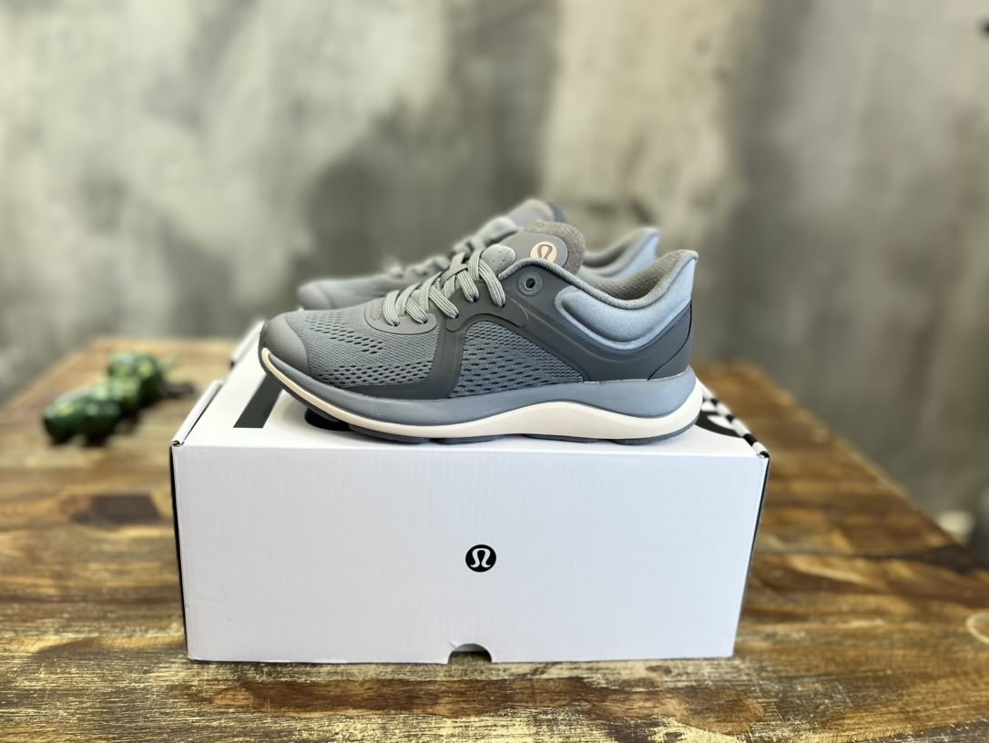 露露樂蒙/Lululemon W Blissfeel Run Low 布利斯系列低幫女健身訓練透氣休閒運動慢跑鞋“酒紅”