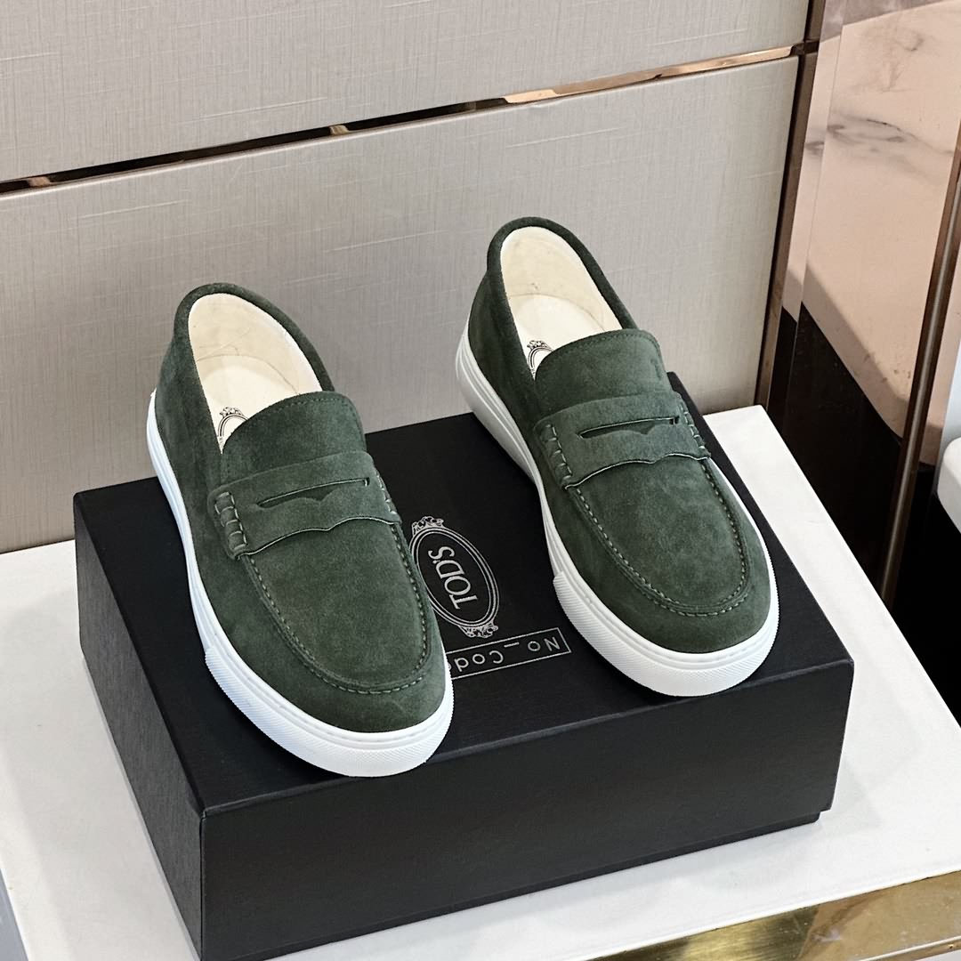 TOD'S 絨面皮革男款樂福鞋