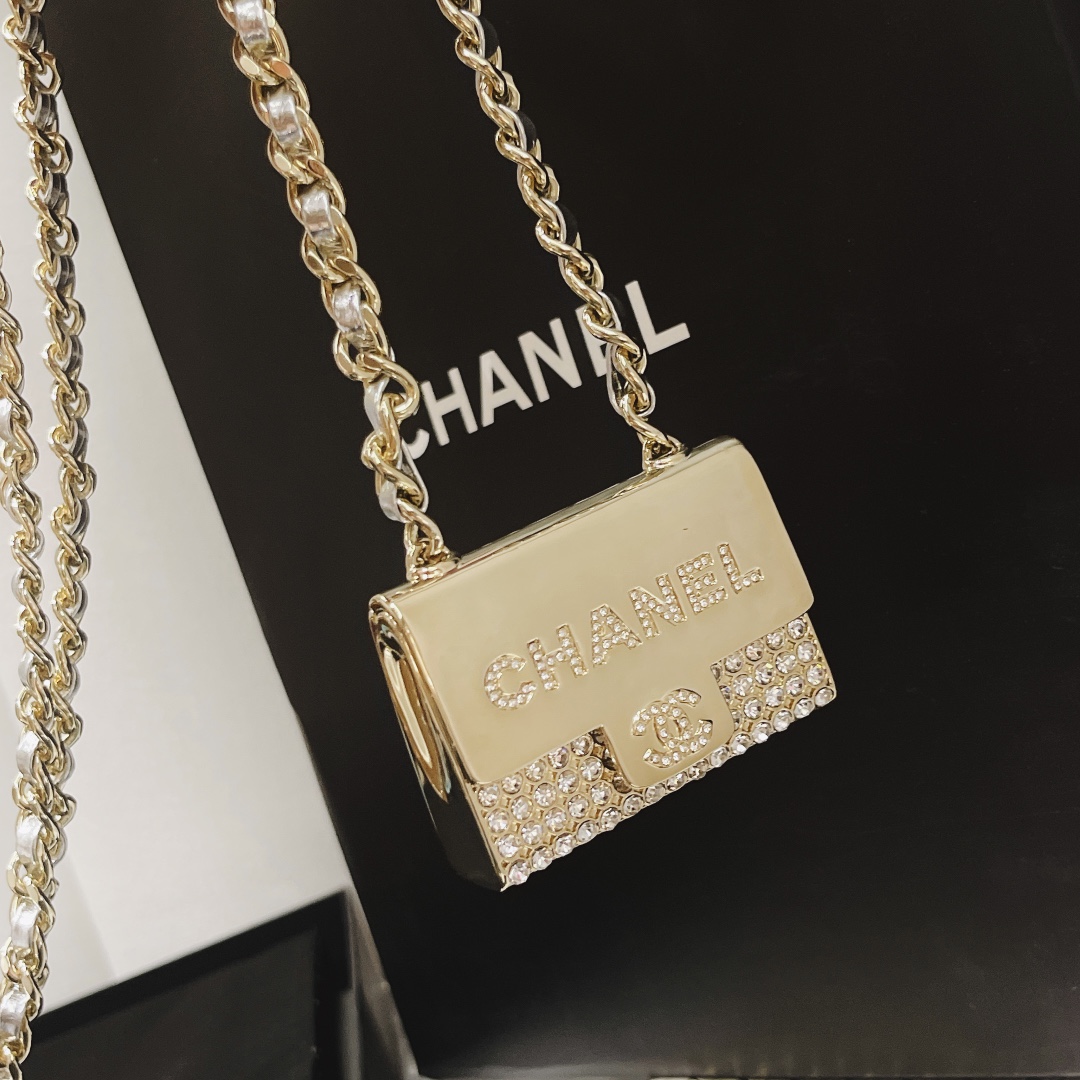 Chanel 小香  2022春夏新款mini包包項鏈