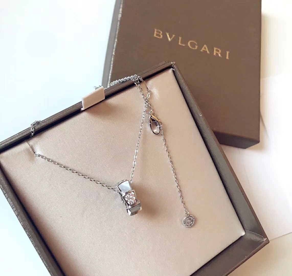 Bvlgari 寶格麗 蛇 骨項鏈