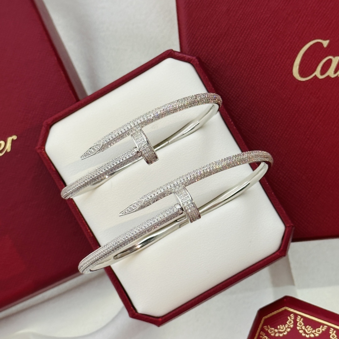 卡地亞滿鑽 Cartier 情侶 釘子手鐲手