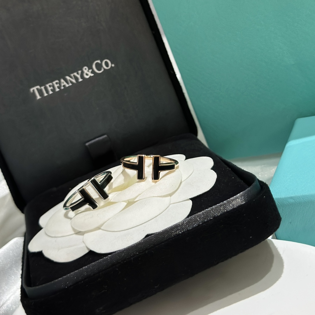 Tiff  蒂芙尼 鑽石 戒指