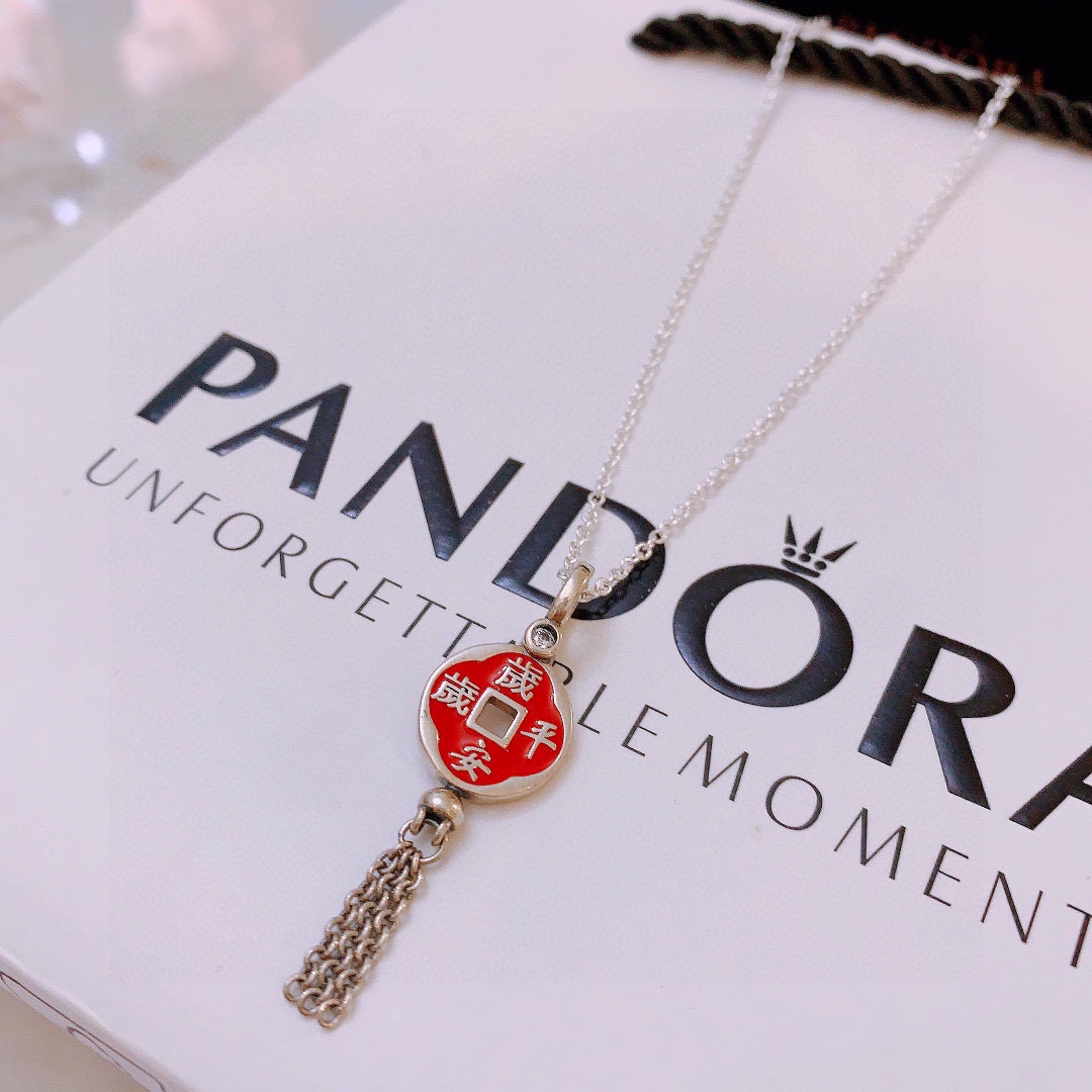 潘多拉項鏈Pandora